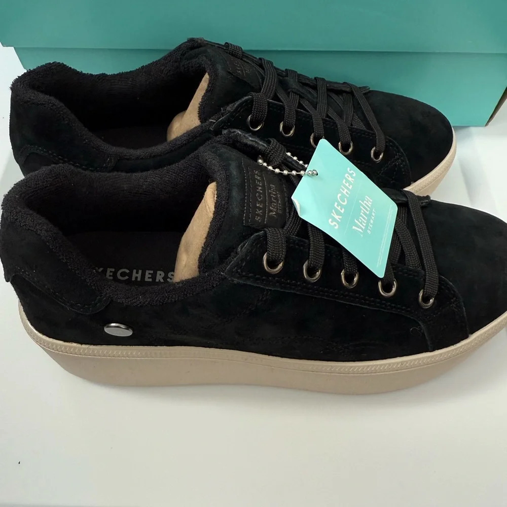 Martha Stewart x Skechers Suede Lace-Up Sneakers Plateau Black size 7
